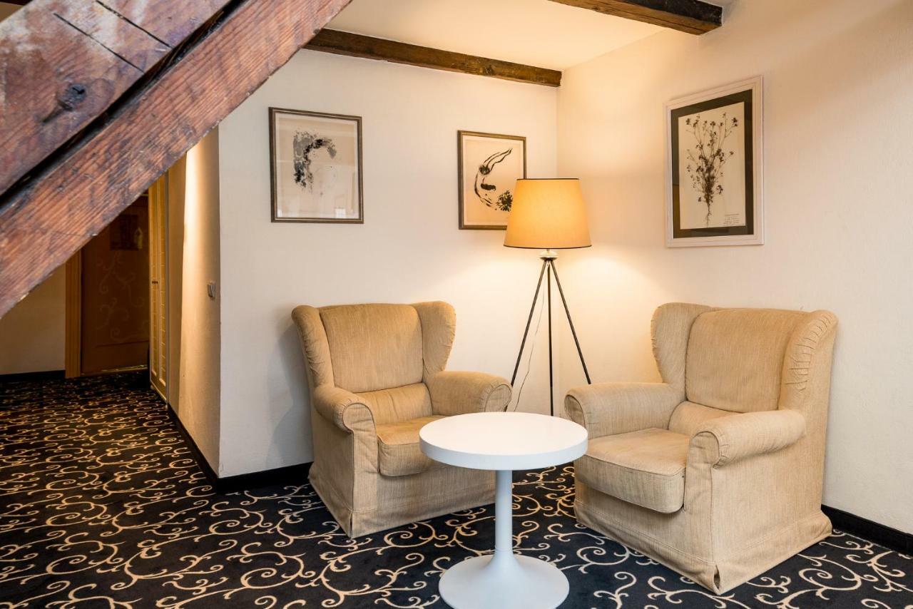 Meriton Old Town Garden 4*